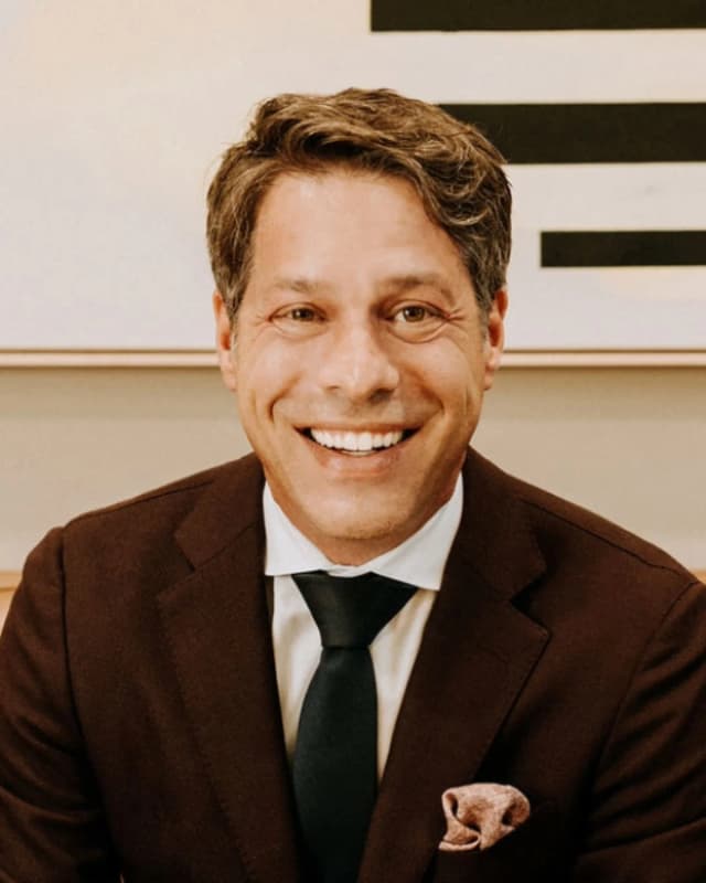 Portrait of Dr. Radley Griffin, MD, founder of Griffin Concierge Medical in Tampa, Florida.